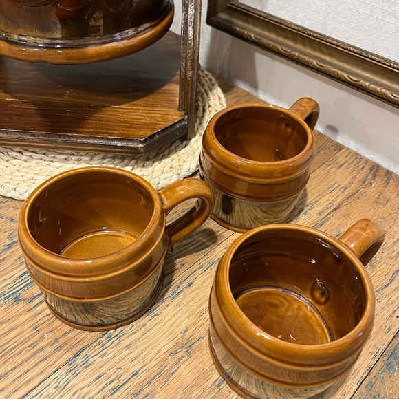 🤎Céramique de Beauce – Tilt teapot set with 3 mugs – 1977–78 Colonial Series - Picture 4 of 15